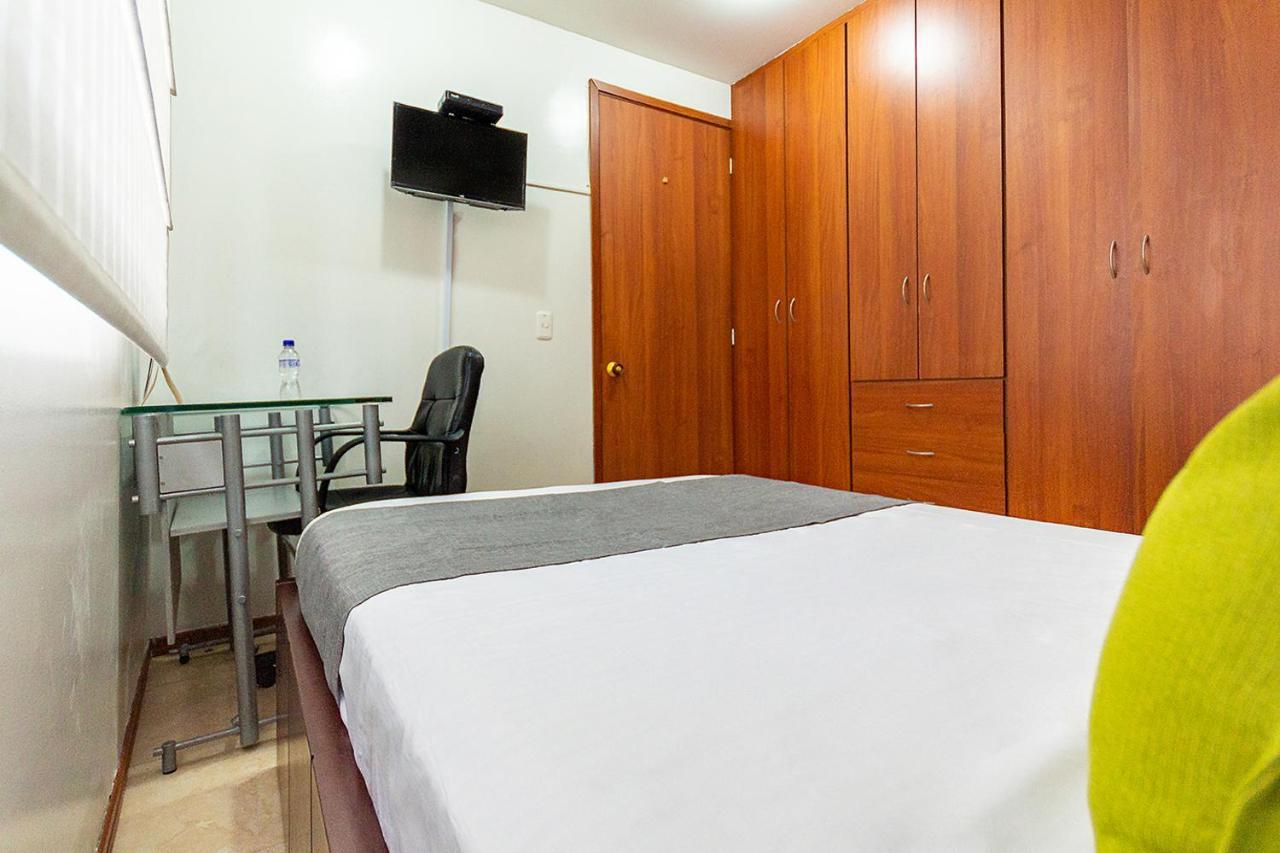 Hotel Ayenda Casa Howard 1092 โบโกตา ภายนอก รูปภาพ